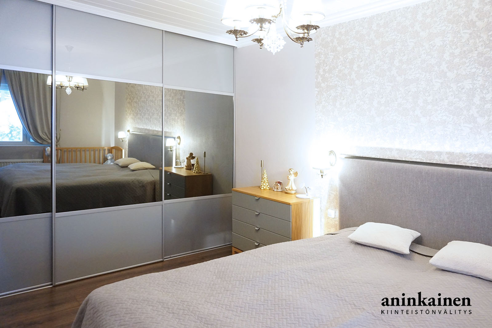 Apartment image