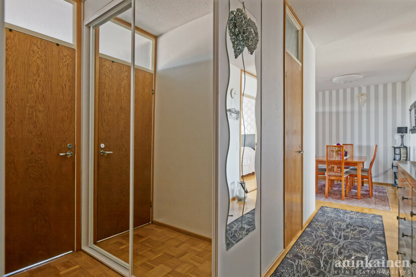 Apartment image