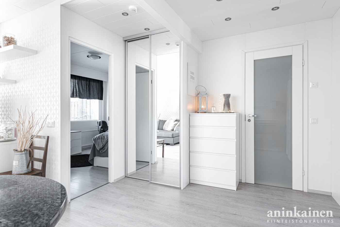 Apartment image