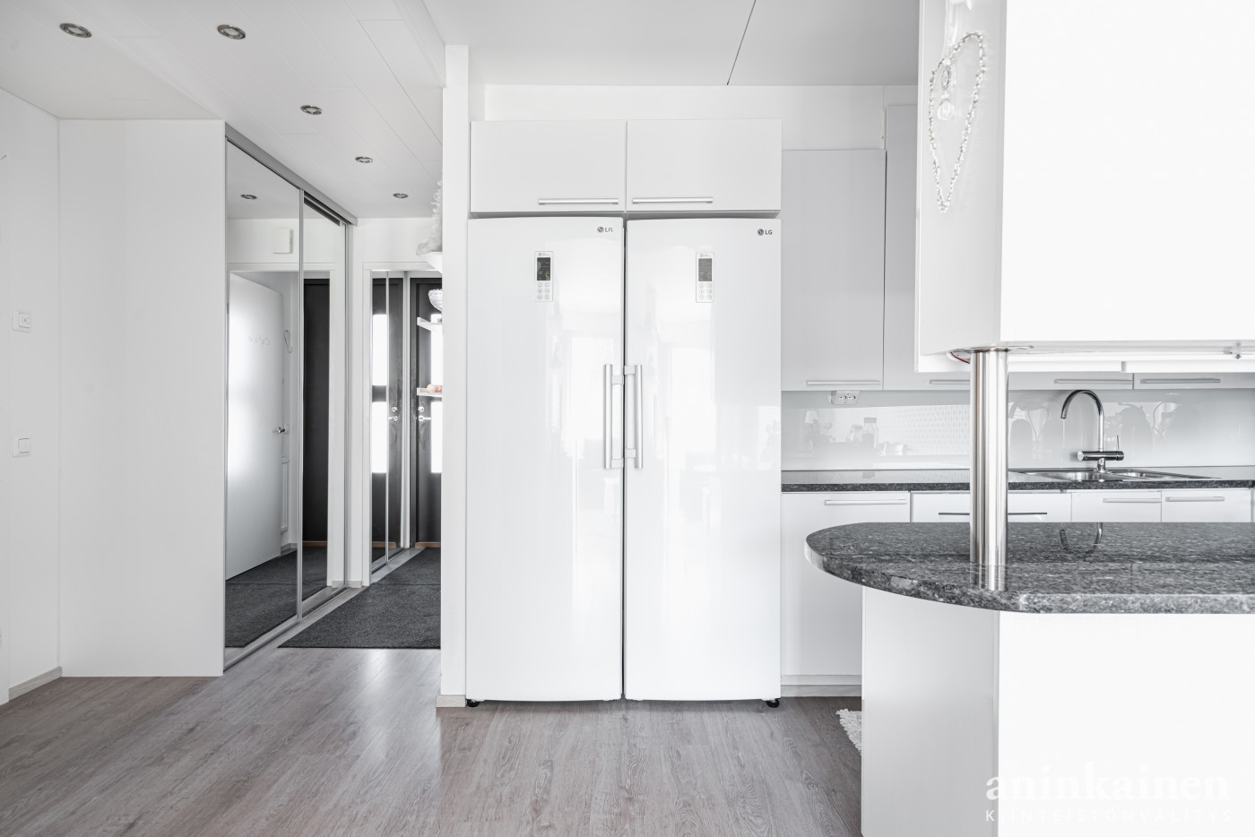 Apartment image