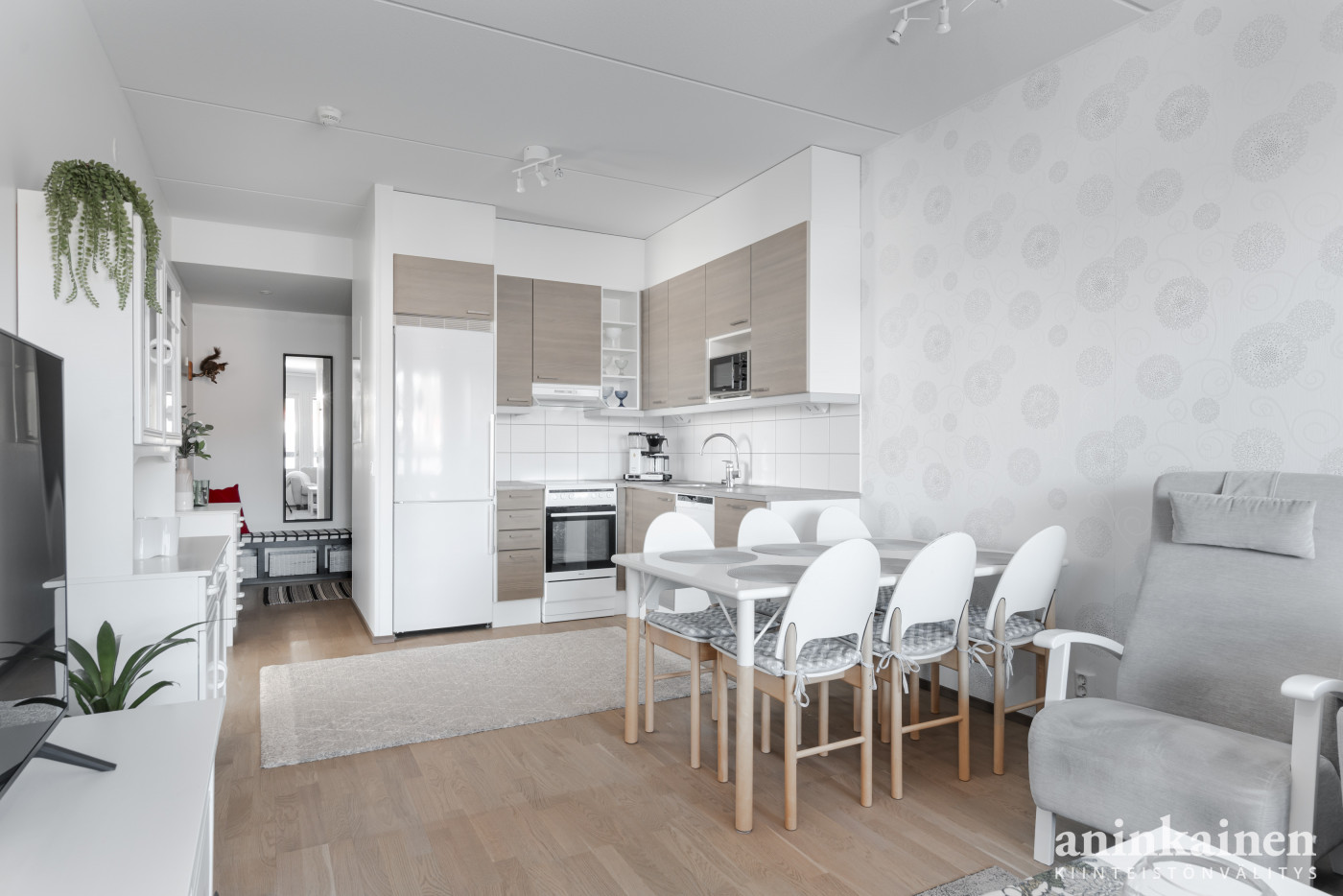 Apartment main image