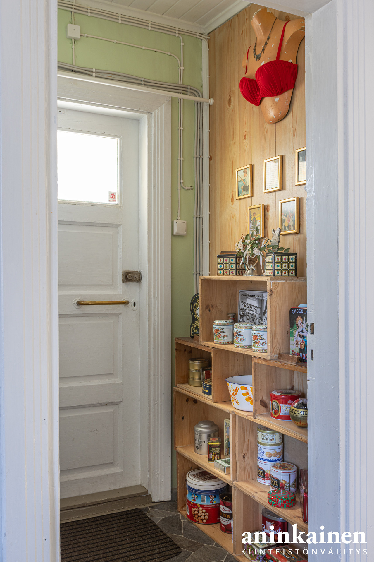 Apartment image