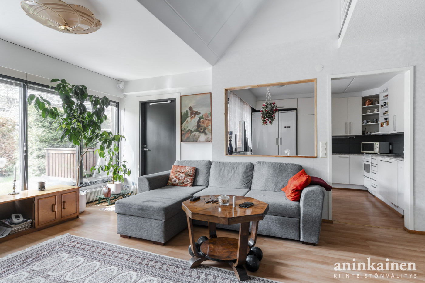 Apartment image