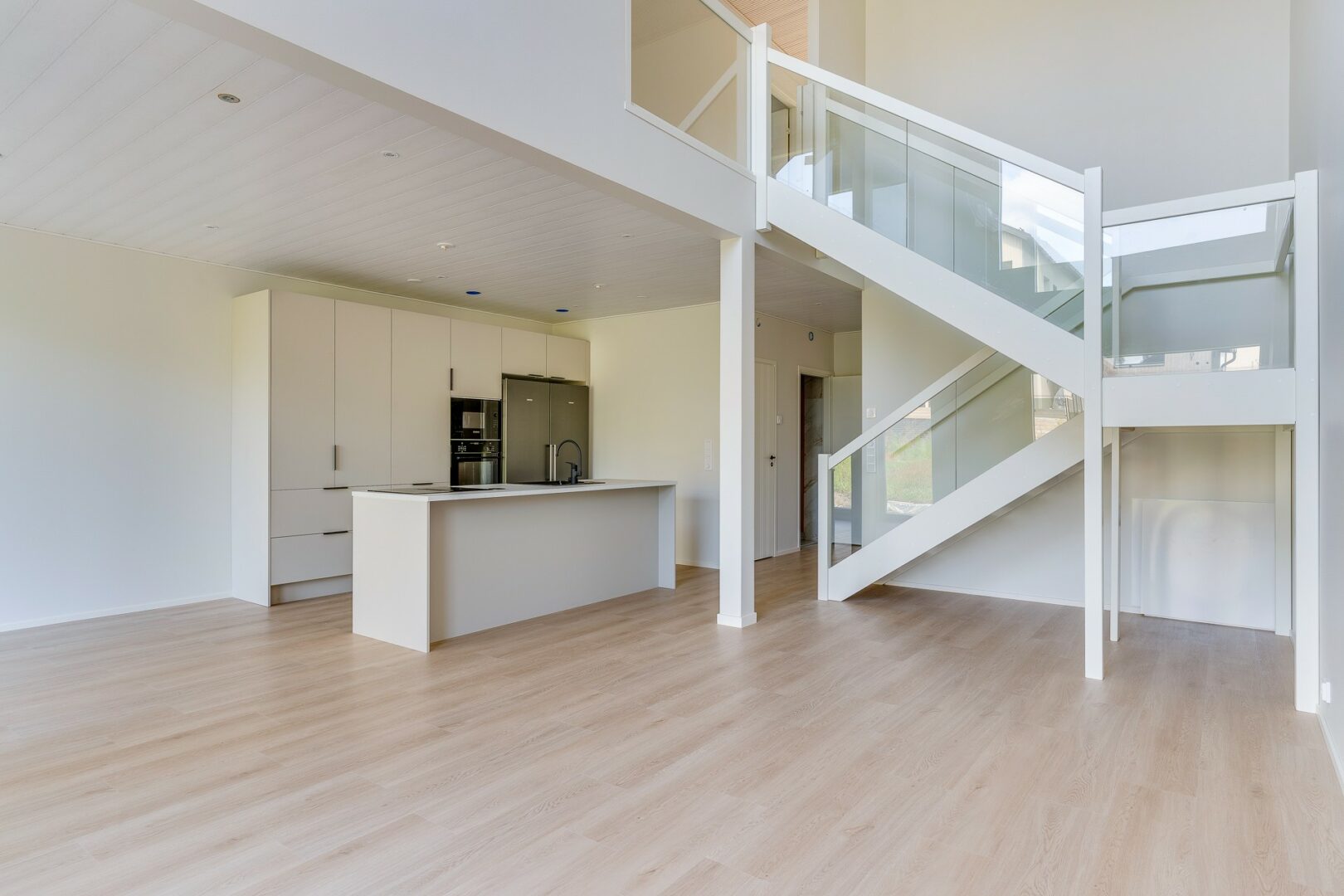 Apartment main image