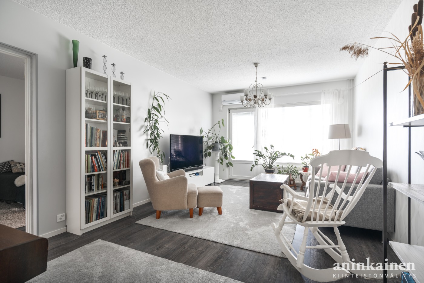 Apartment main image
