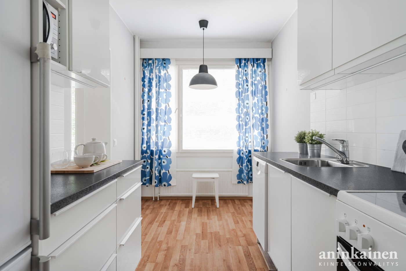 Apartment main image
