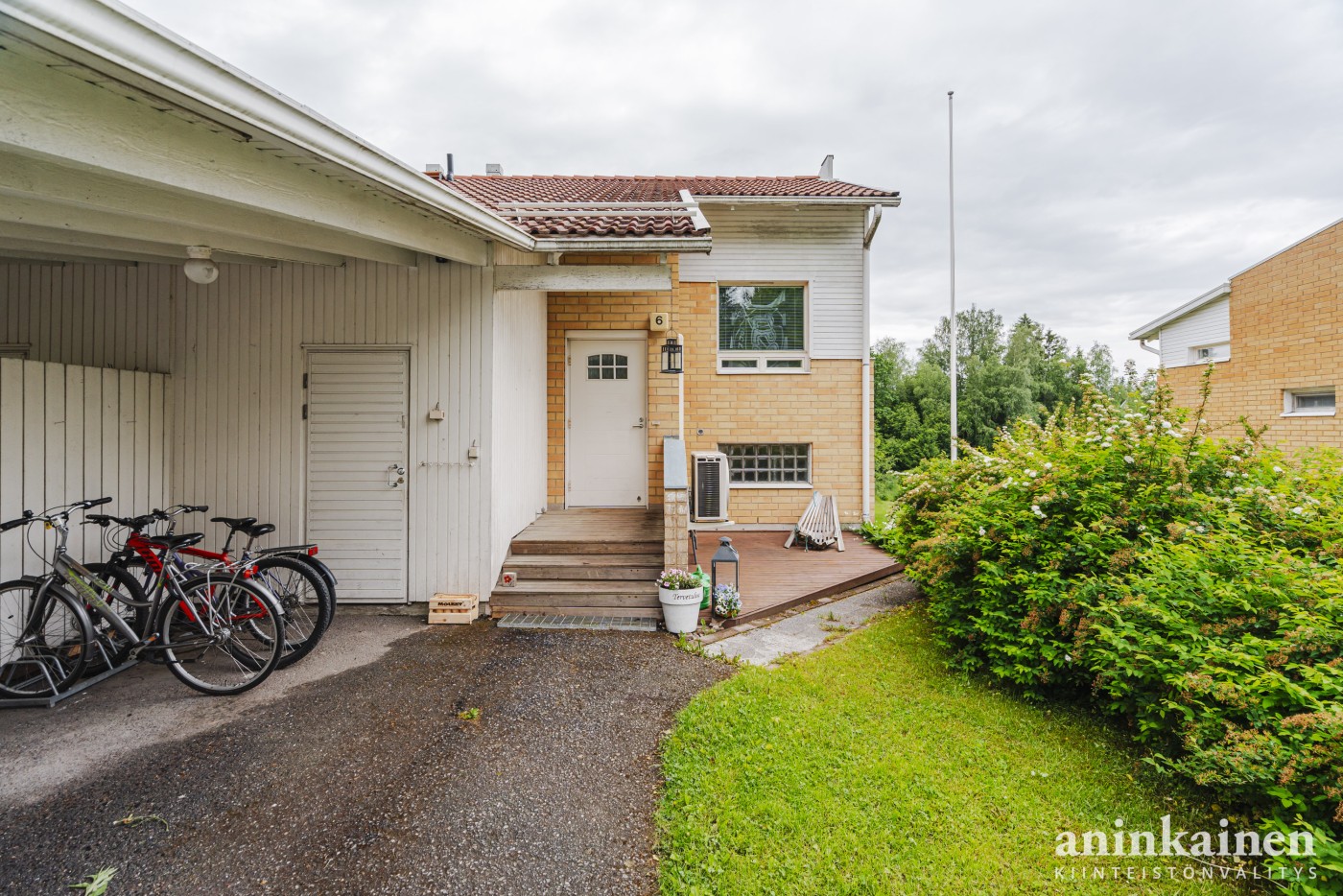 Apartment main image