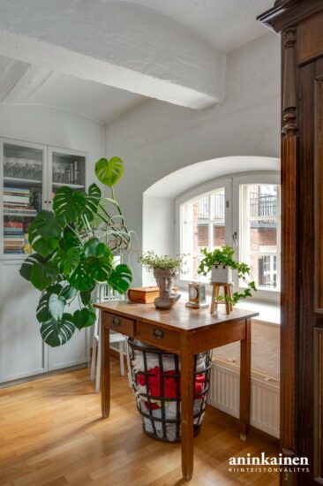 Apartment image