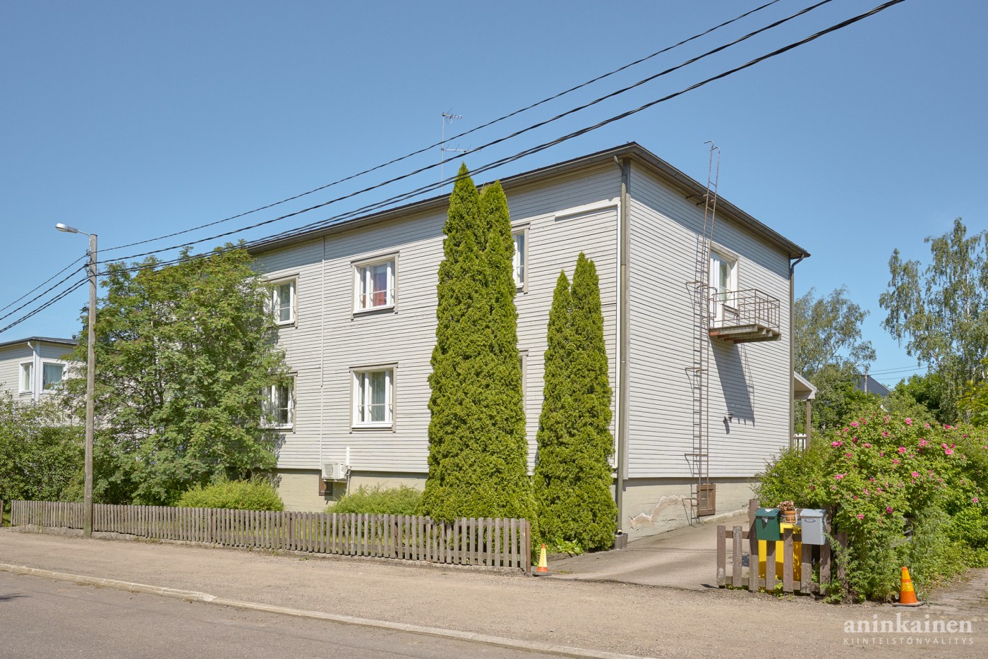Apartment main image