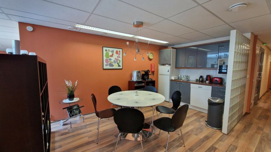 Apartment image