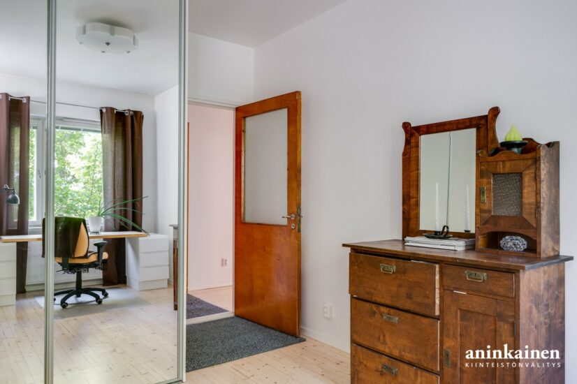Apartment image