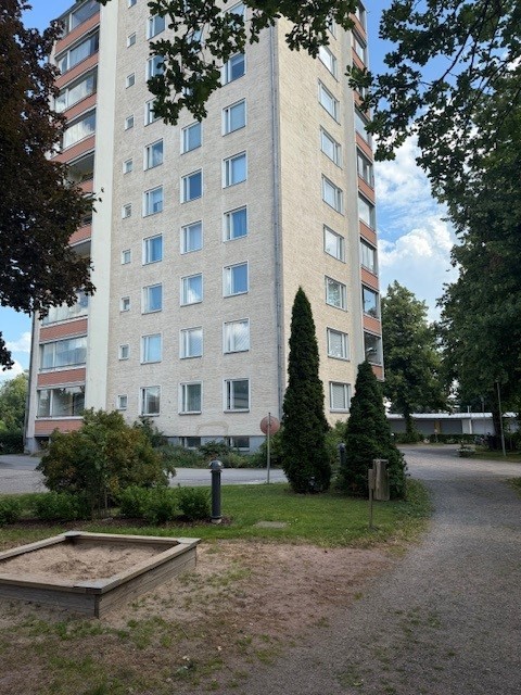 Apartment main image