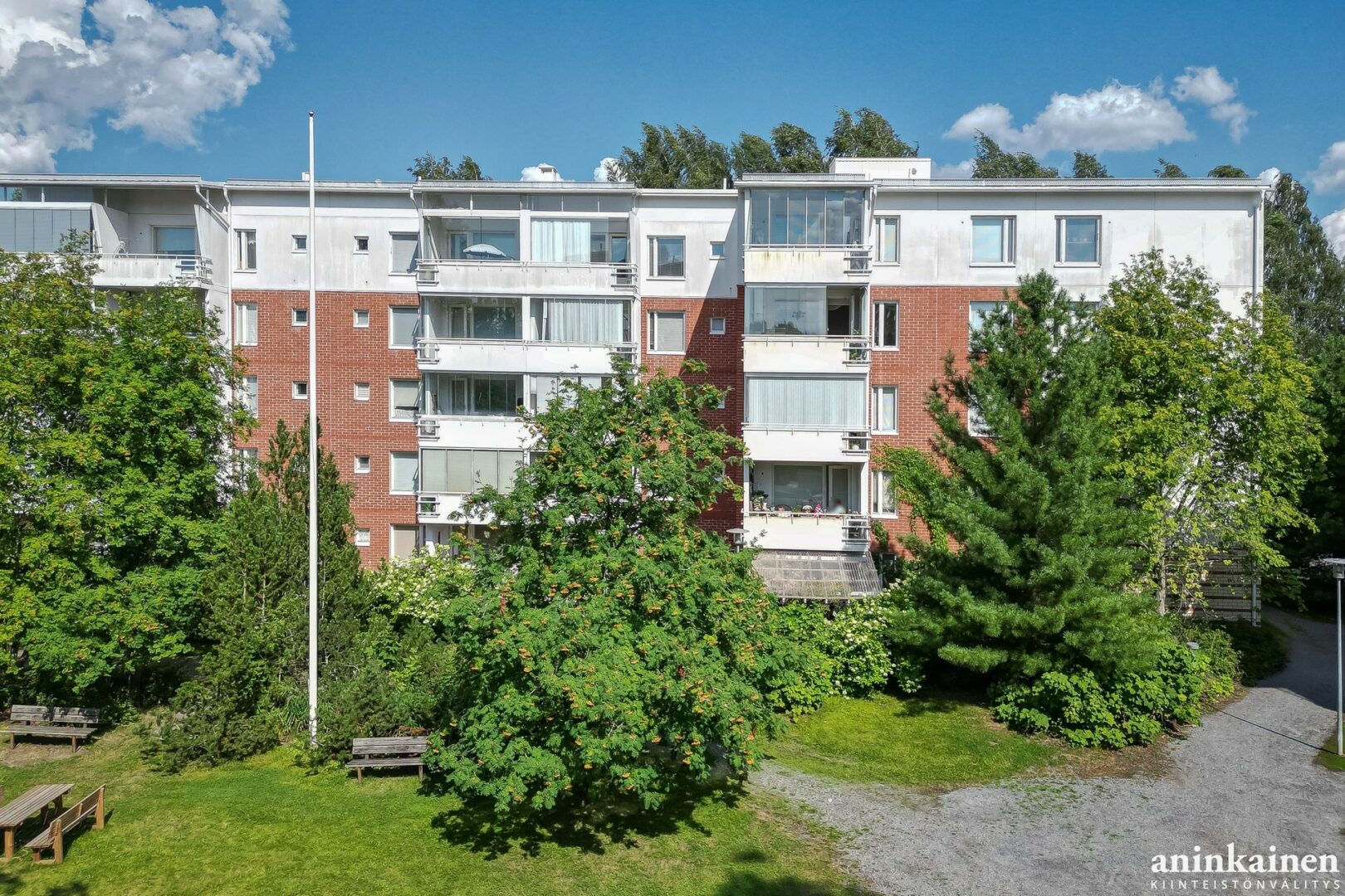 Apartment main image