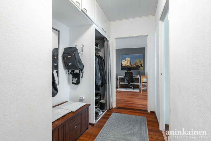 Apartment image