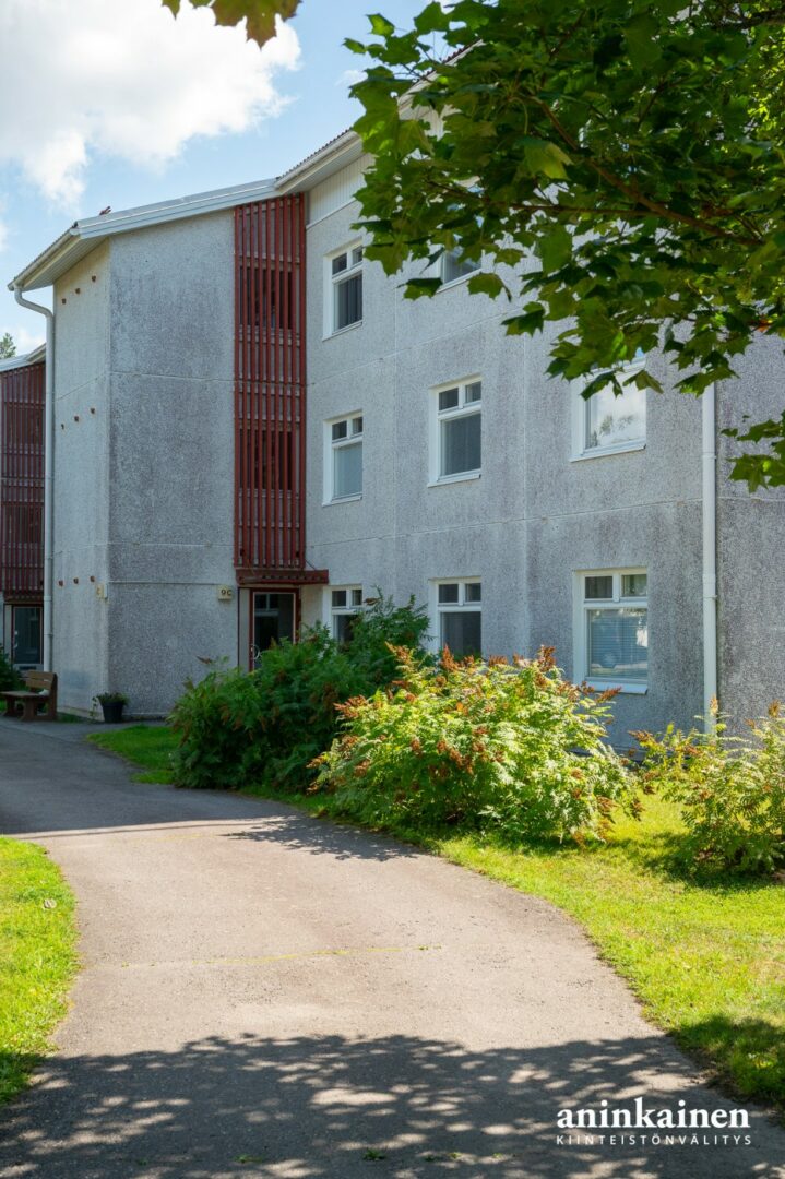 Apartment main image