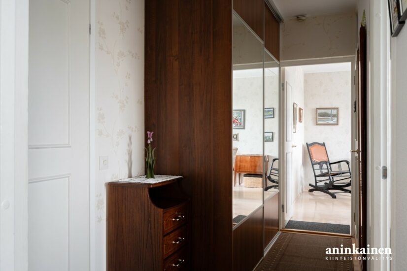 Apartment image
