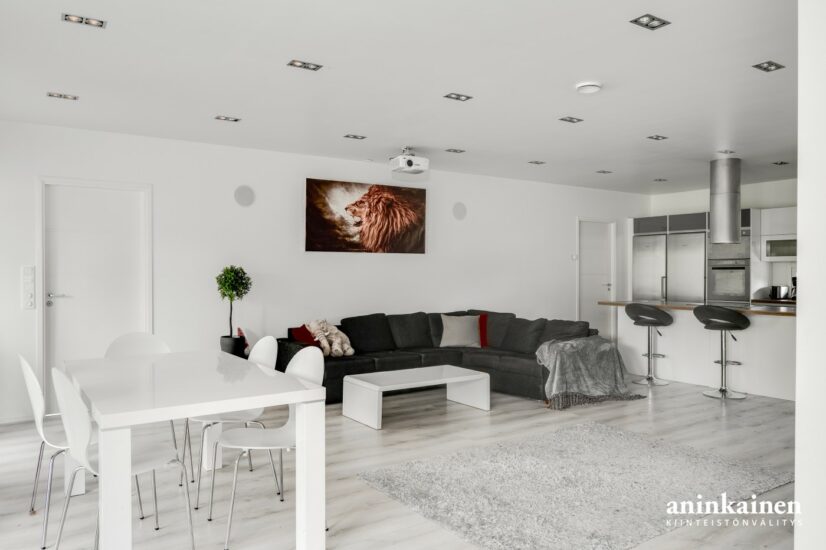 Apartment image