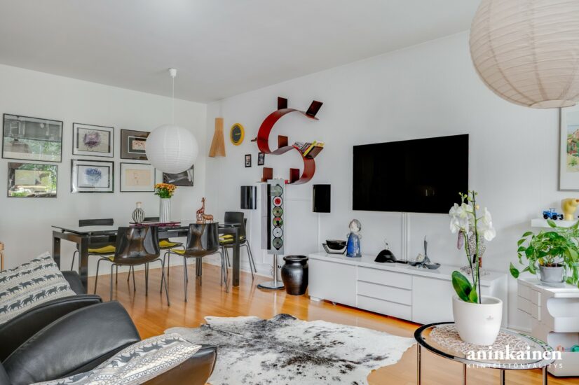 Apartment image