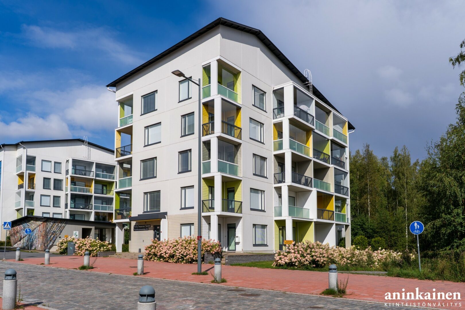 Apartment main image
