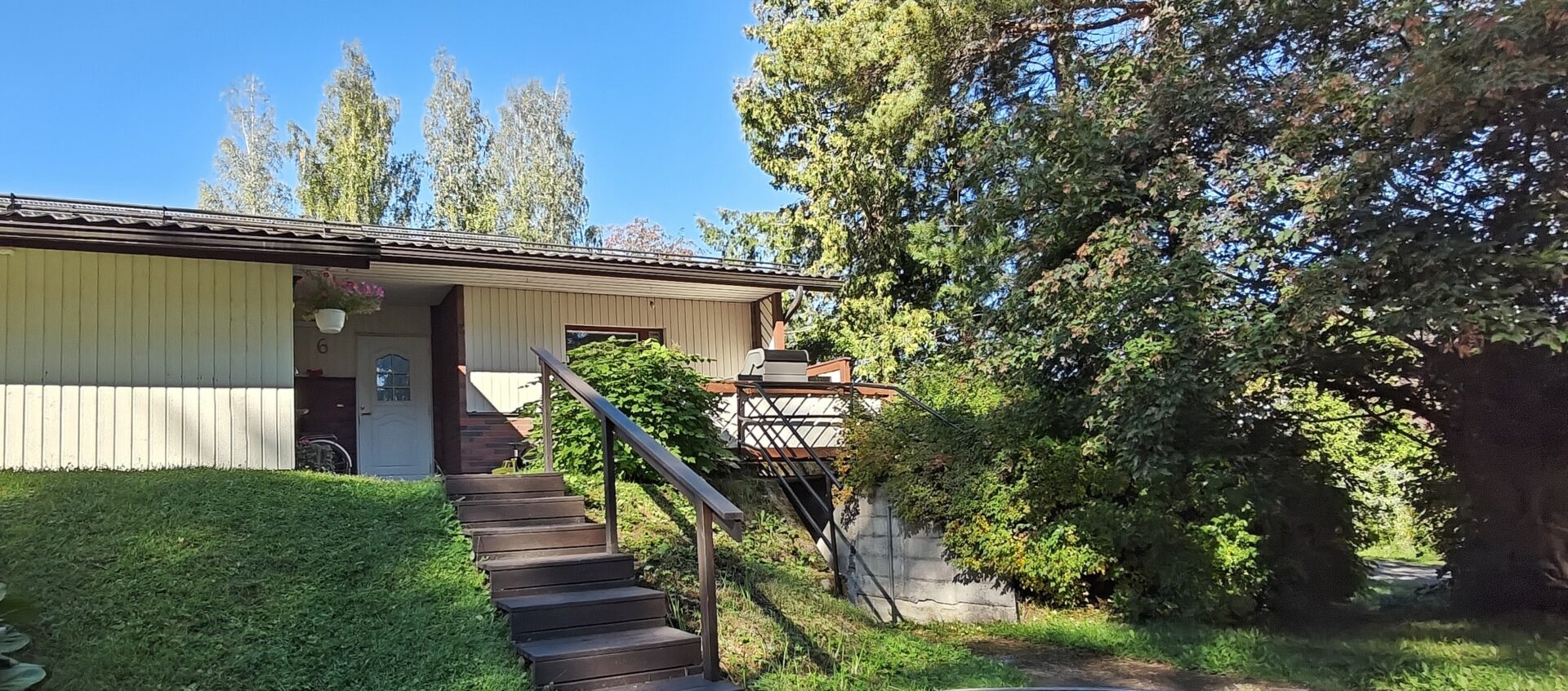 Apartment main image